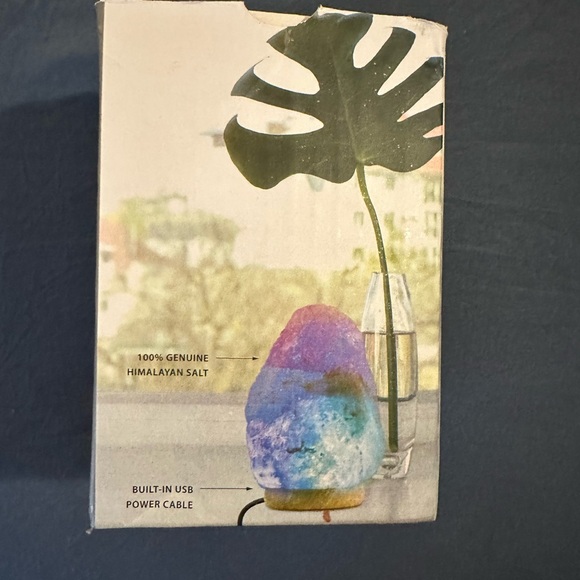 Brookstone Mini Color-Changing Himalayan Salt Lamp - Picture 3 of 5